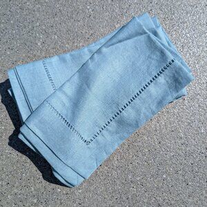 Pottery Barn Set of Four Linen Napkins Size OS Light Blue Ladder Edge Detail